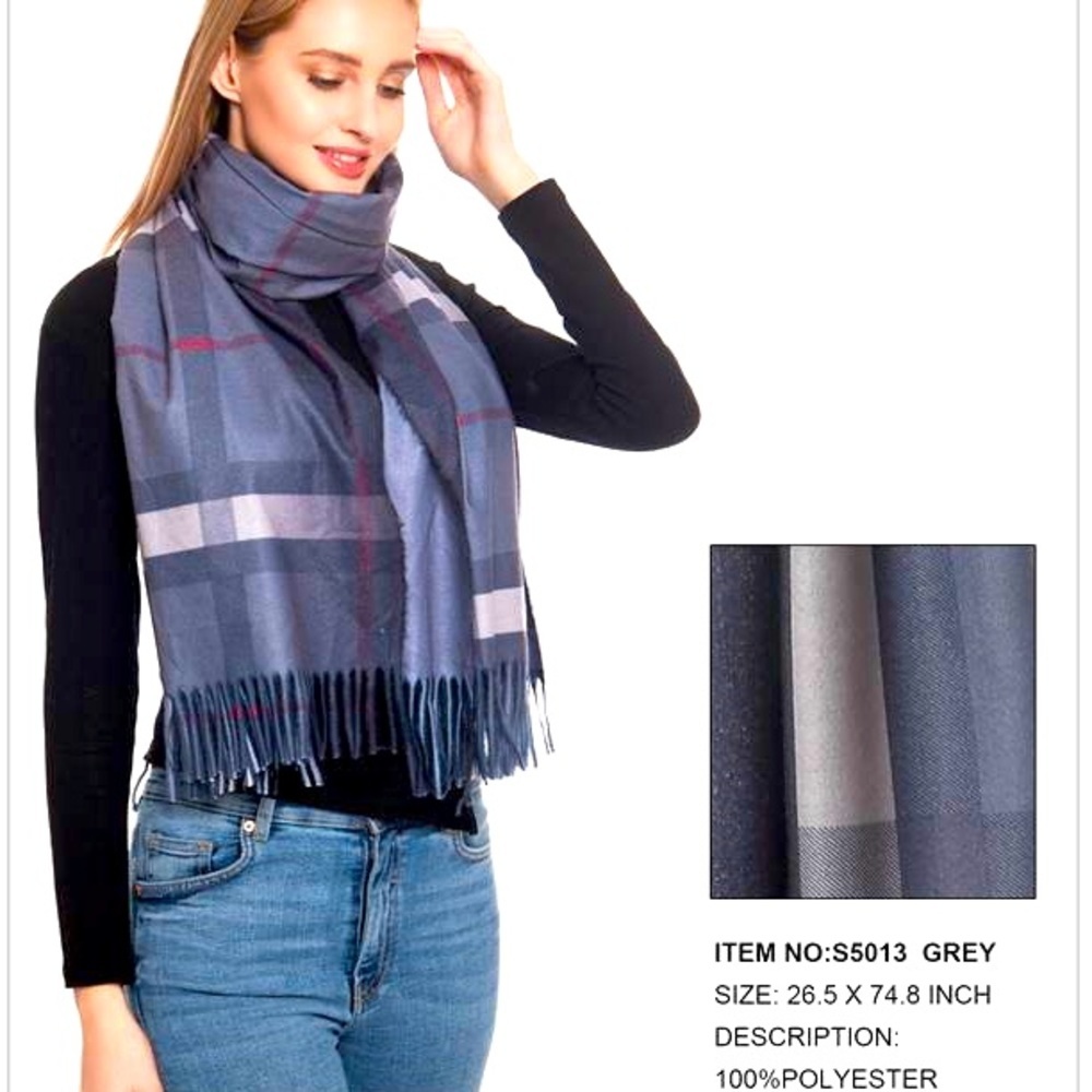 Woman scarf Parisecase  100% poly soft comfortable perfect holiday gift